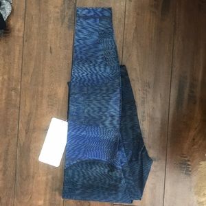 lululemon athletica Pants - New Wunder Under lululemon athletica Pants - New Wunder Under